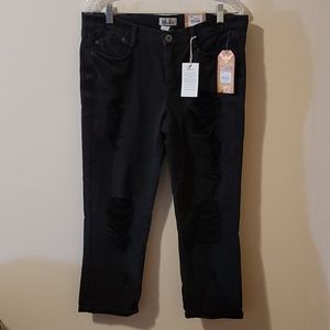 Mudd destructed black crop jeans